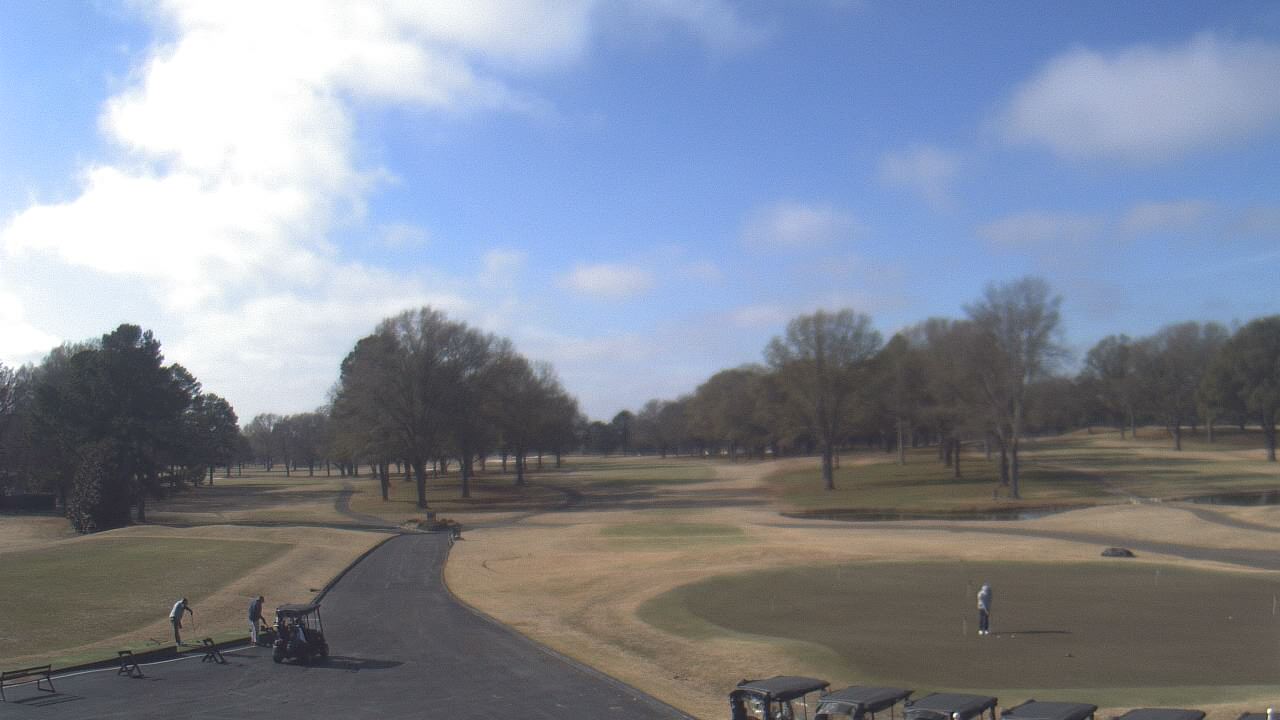 Thumbnail for current weather camera view from Windyke Country Club in Memphis, Tennessee