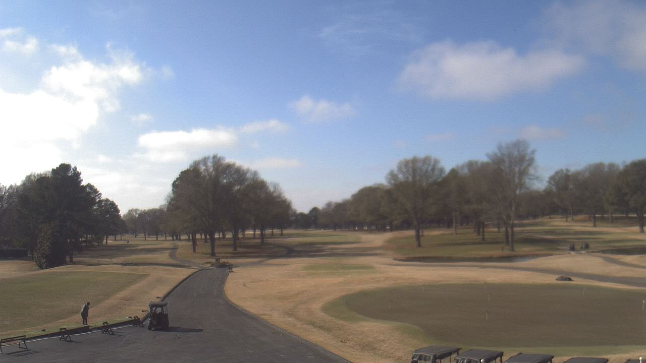 Thumbnail for current weather camera view from Windyke Country Club in Memphis, Tennessee