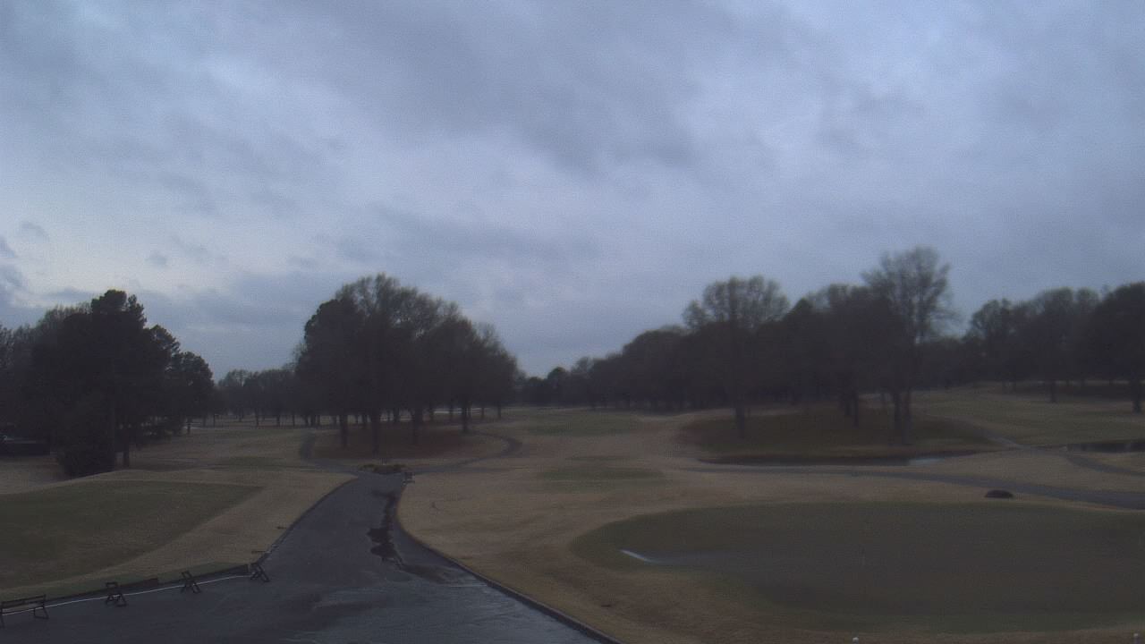 Thumbnail for current weather camera view from Windyke Country Club in Memphis, Tennessee
