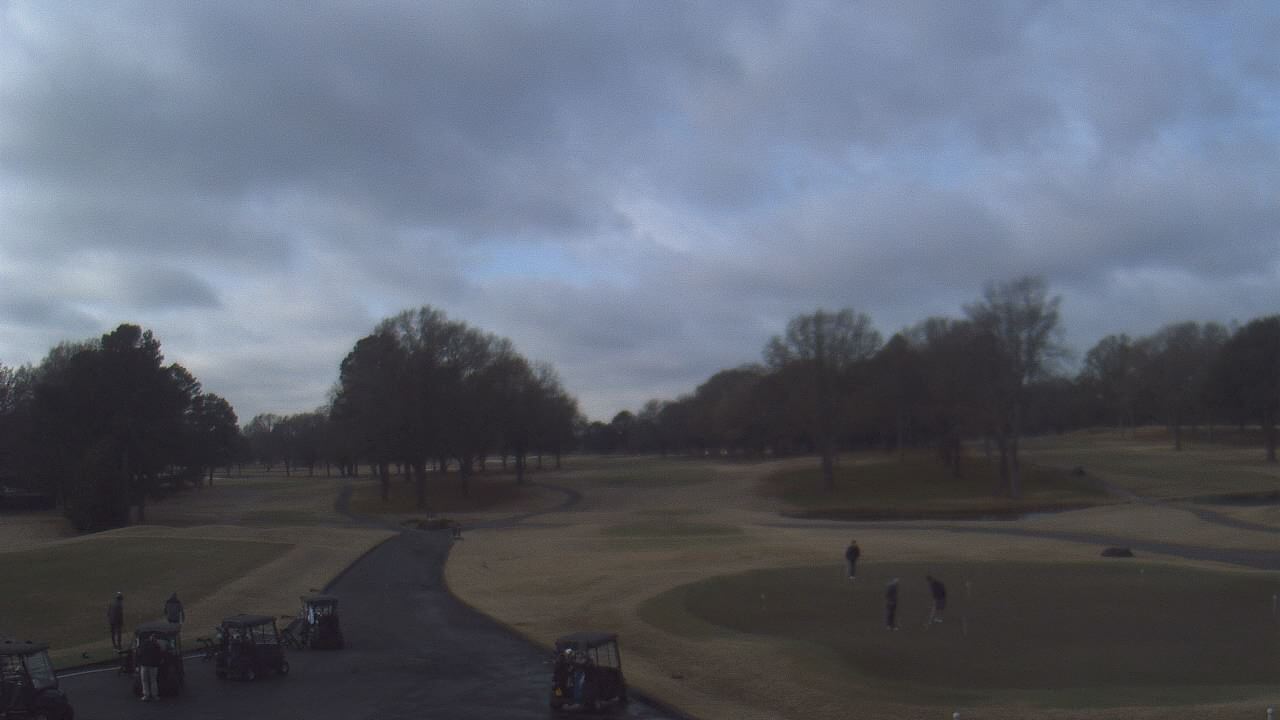 Thumbnail for current weather camera view from Windyke Country Club in Memphis, Tennessee