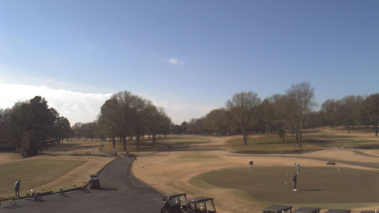 Thumbnail for current weather camera view from Windyke Country Club in Memphis, Tennessee