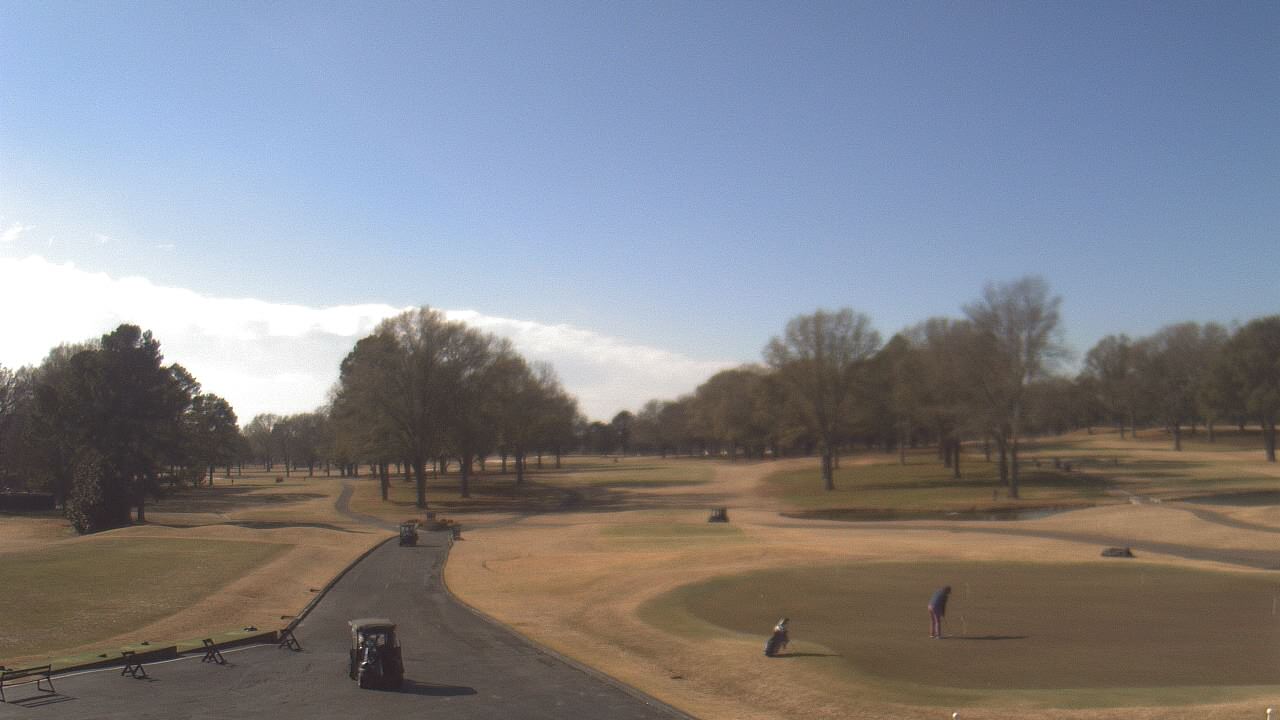 Thumbnail for current weather camera view from Windyke Country Club in Memphis, Tennessee