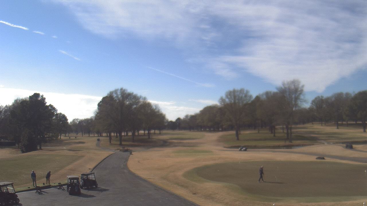 Thumbnail for current weather camera view from Windyke Country Club in Memphis, Tennessee