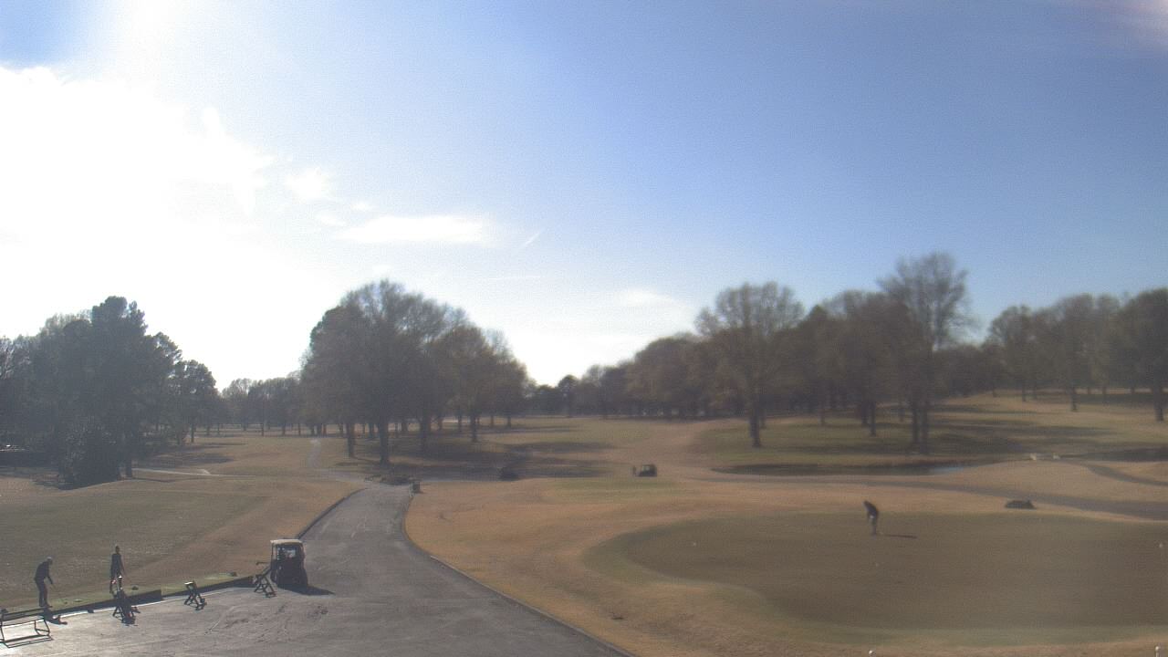 Thumbnail for current weather camera view from Windyke Country Club in Memphis, Tennessee