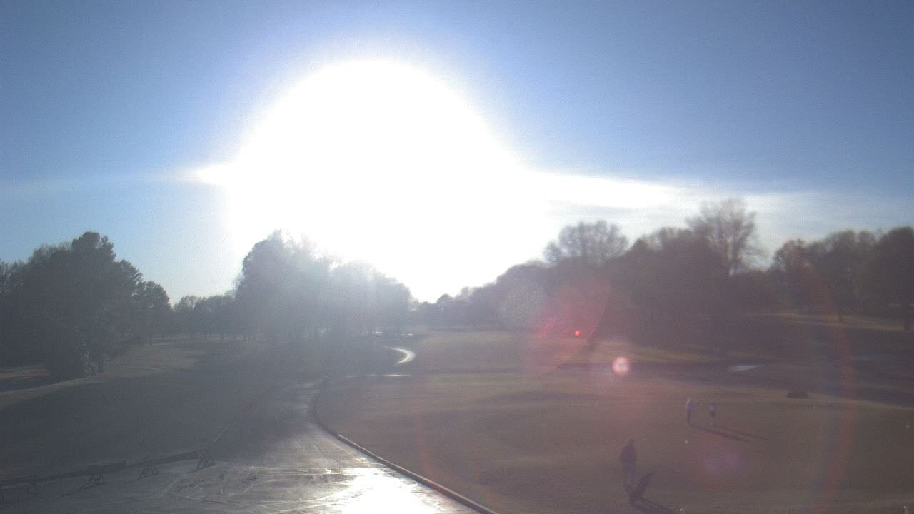 Thumbnail for current weather camera view from Windyke Country Club in Memphis, Tennessee