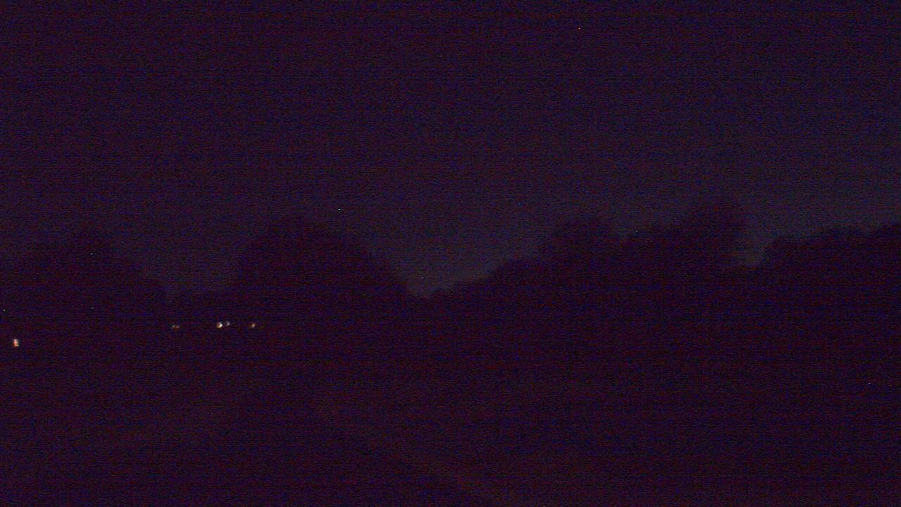 Thumbnail for current weather camera view from Windyke Country Club in Memphis, Tennessee