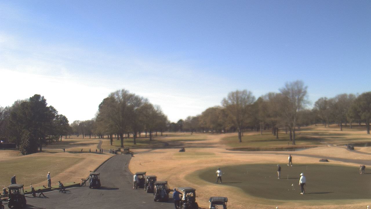 Thumbnail for current weather camera view from Windyke Country Club in Memphis, Tennessee