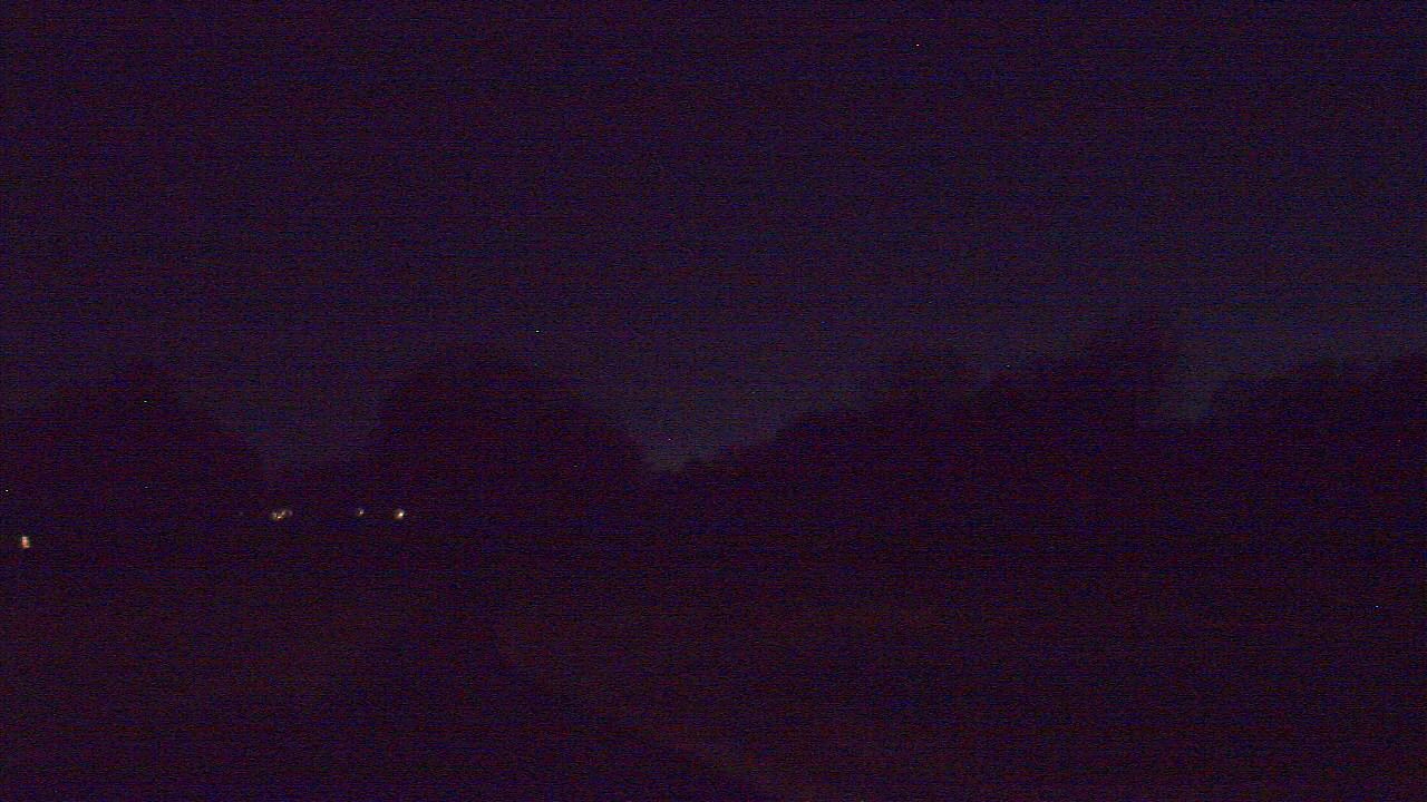 Thumbnail for current weather camera view from Windyke Country Club in Memphis, Tennessee