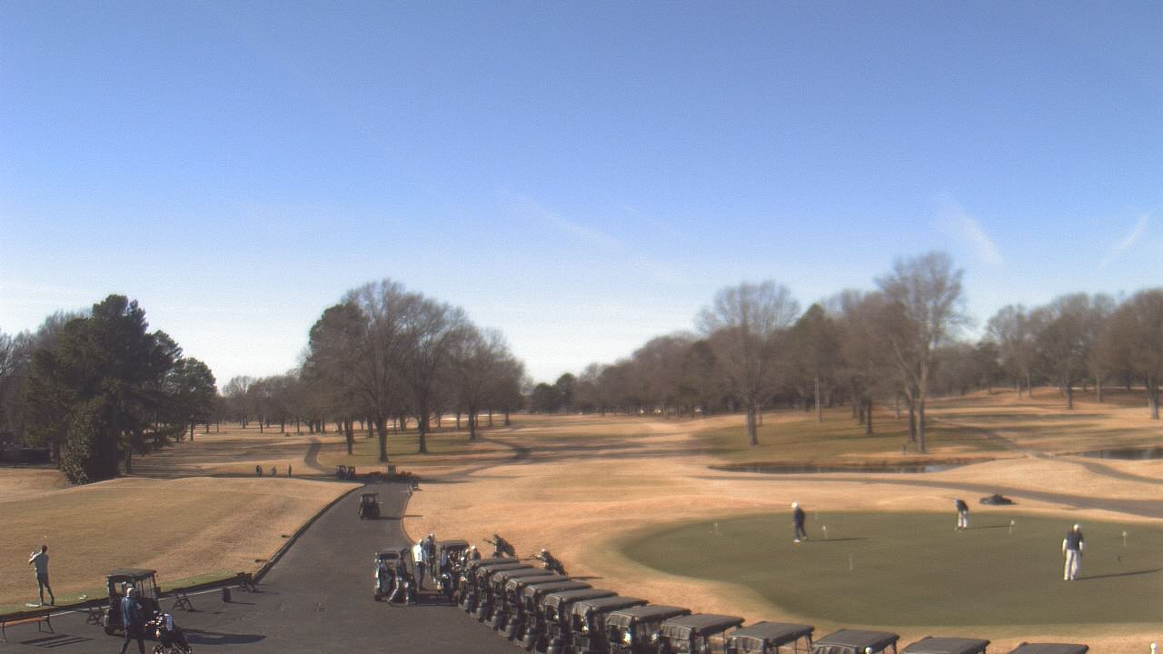 Thumbnail for current weather camera view from Windyke Country Club in Memphis, Tennessee