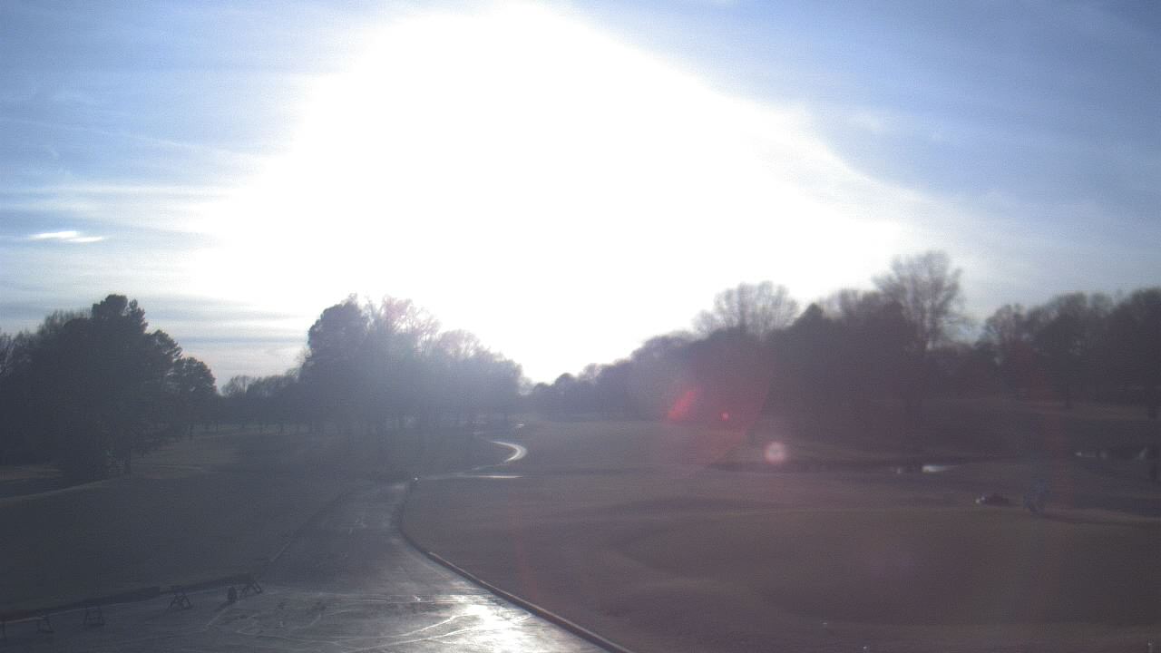 Thumbnail for current weather camera view from Windyke Country Club in Memphis, Tennessee