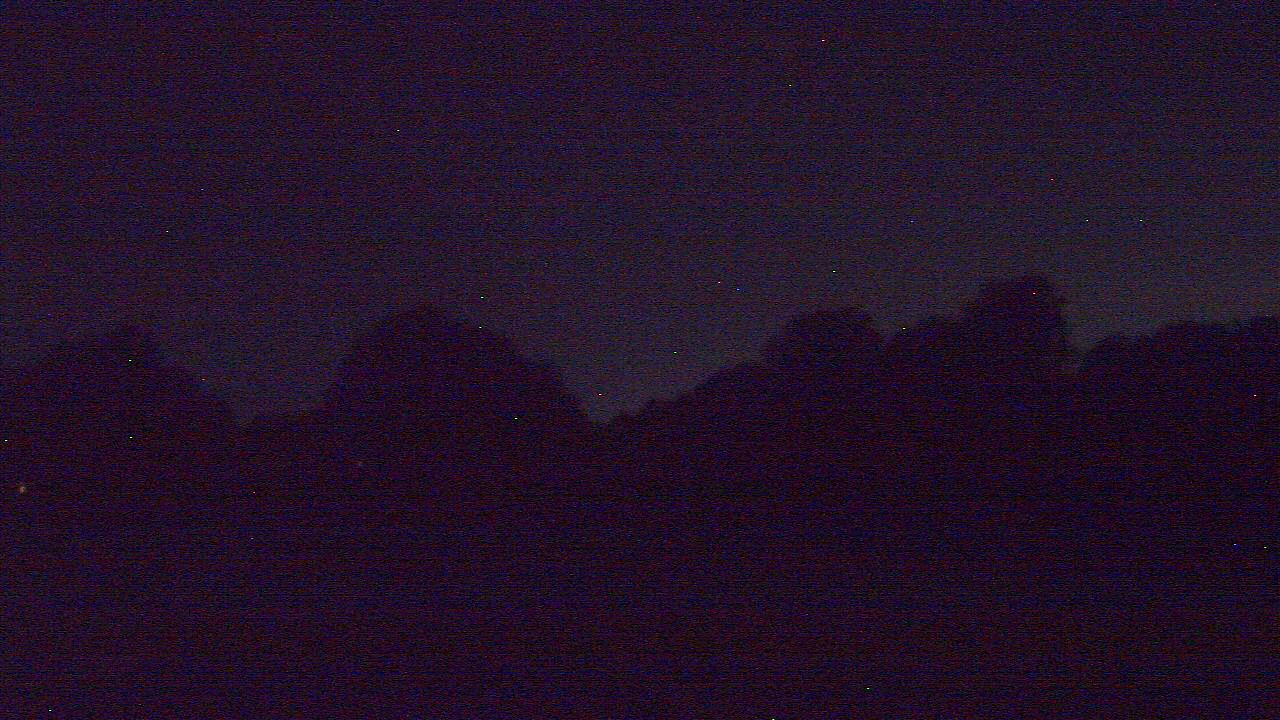 Thumbnail for current weather camera view from Windyke Country Club in Memphis, Tennessee