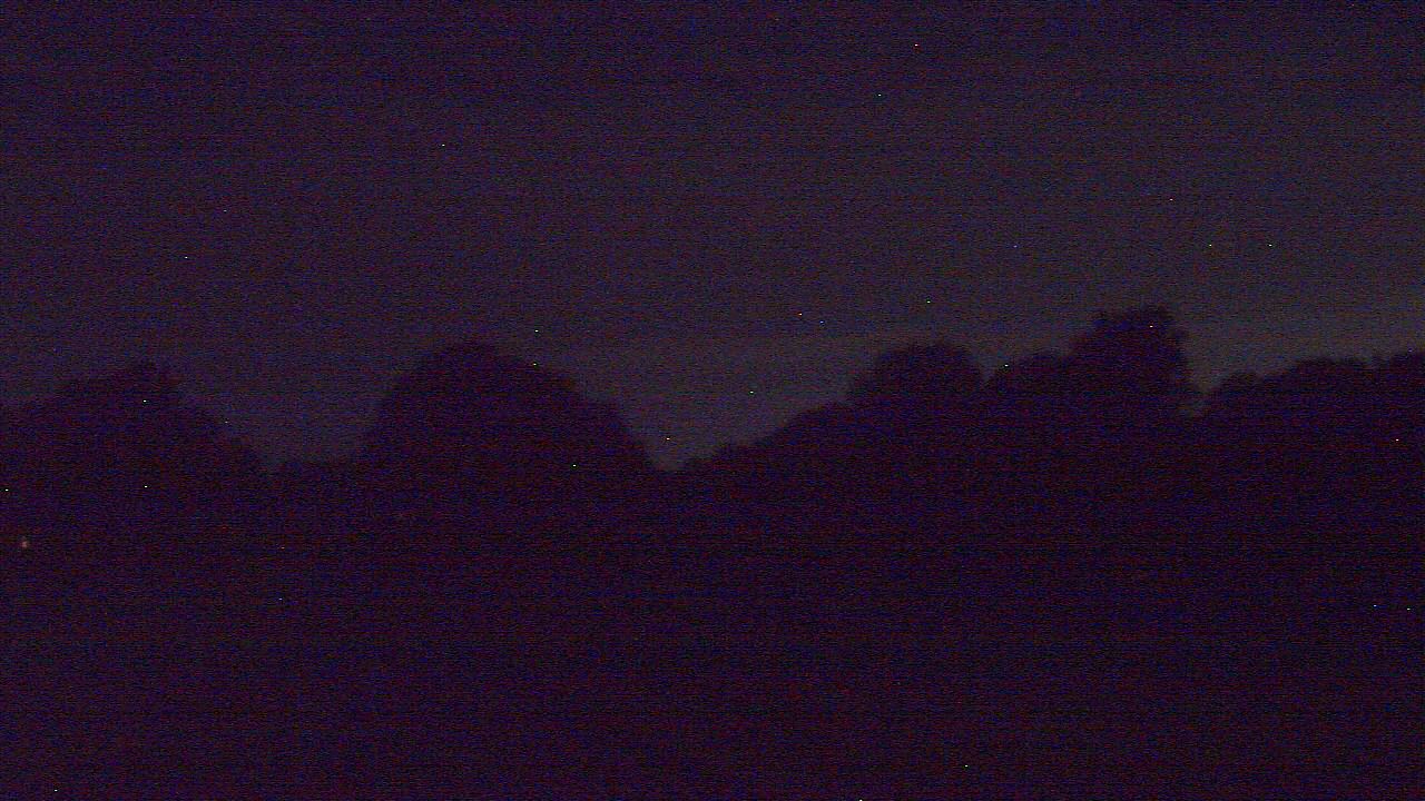 Thumbnail for current weather camera view from Windyke Country Club in Memphis, Tennessee