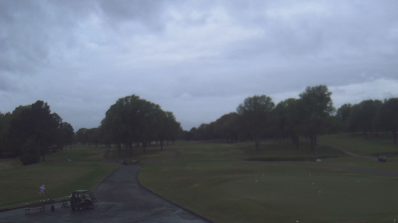 Thumbnail for current weather camera view from Windyke Country Club in Memphis, Tennessee