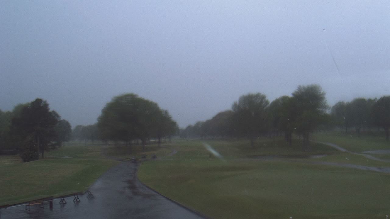 Thumbnail for current weather camera view from Windyke Country Club in Memphis, Tennessee