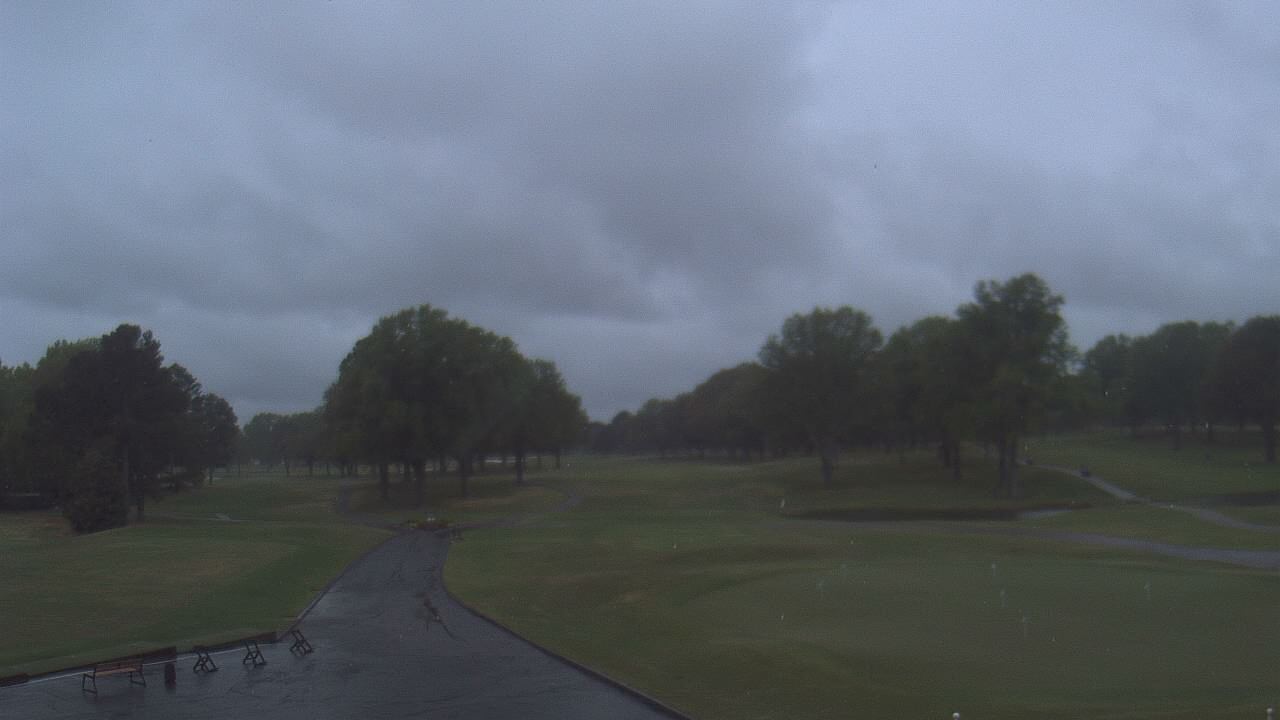 Thumbnail for current weather camera view from Windyke Country Club in Memphis, Tennessee