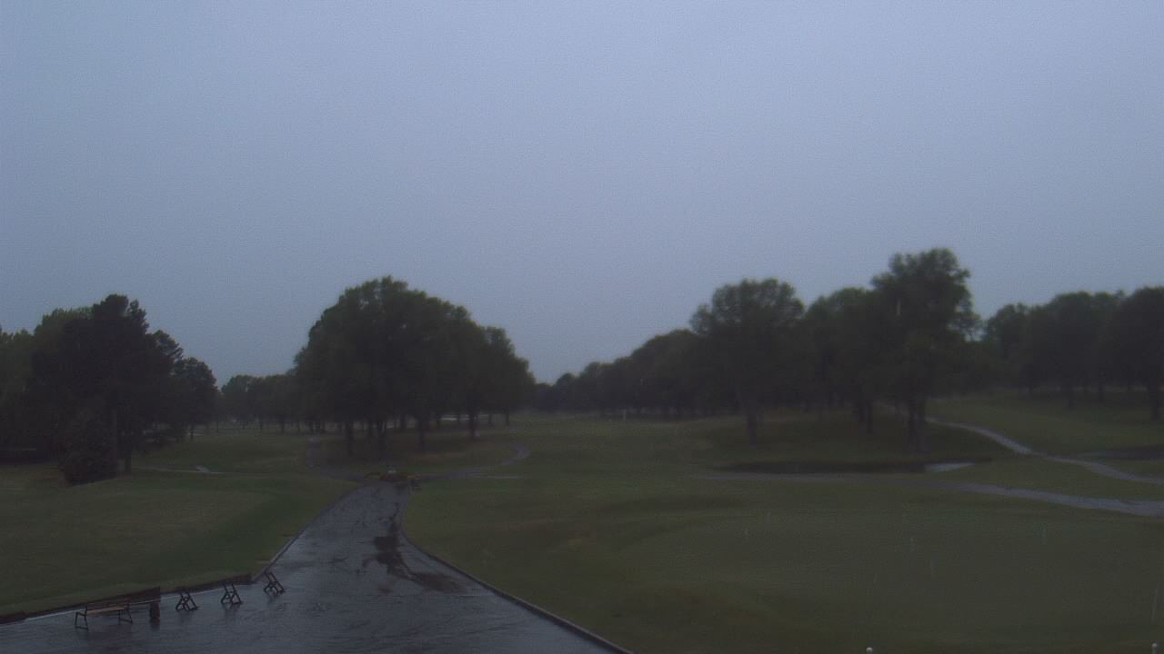 Thumbnail for current weather camera view from Windyke Country Club in Memphis, Tennessee