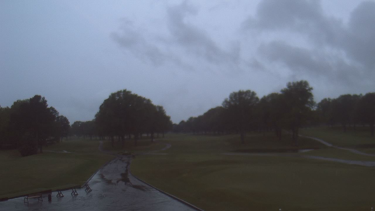Thumbnail for current weather camera view from Windyke Country Club in Memphis, Tennessee