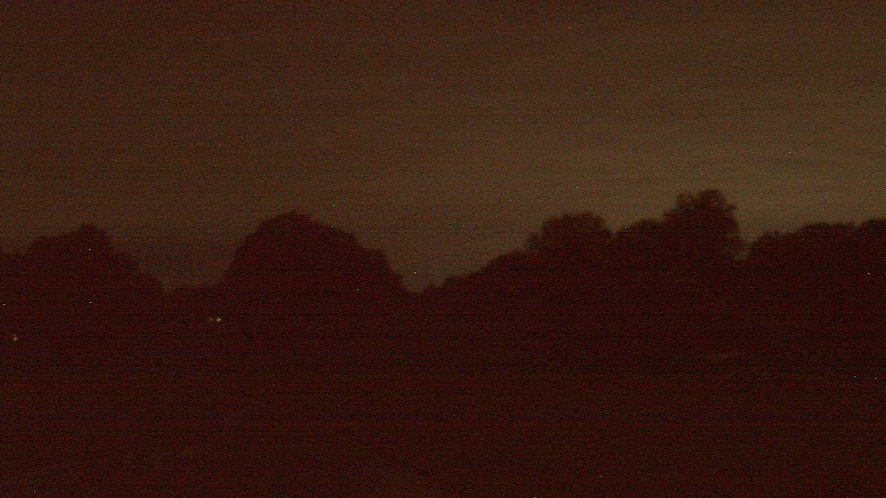 Thumbnail for current weather camera view from Windyke Country Club in Memphis, Tennessee