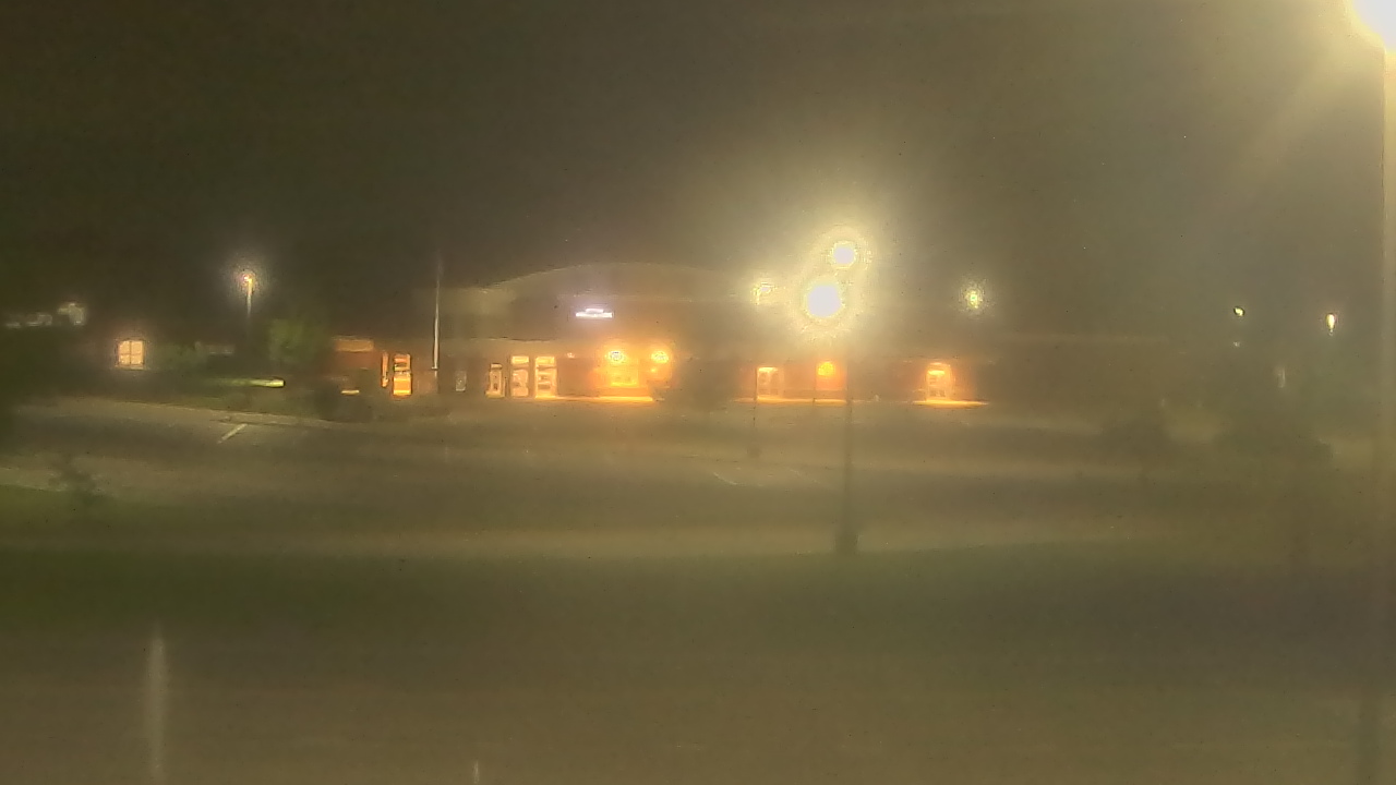 Thumbnail for current weather camera view from Fremont School District 79 in Mundelein, Illinois