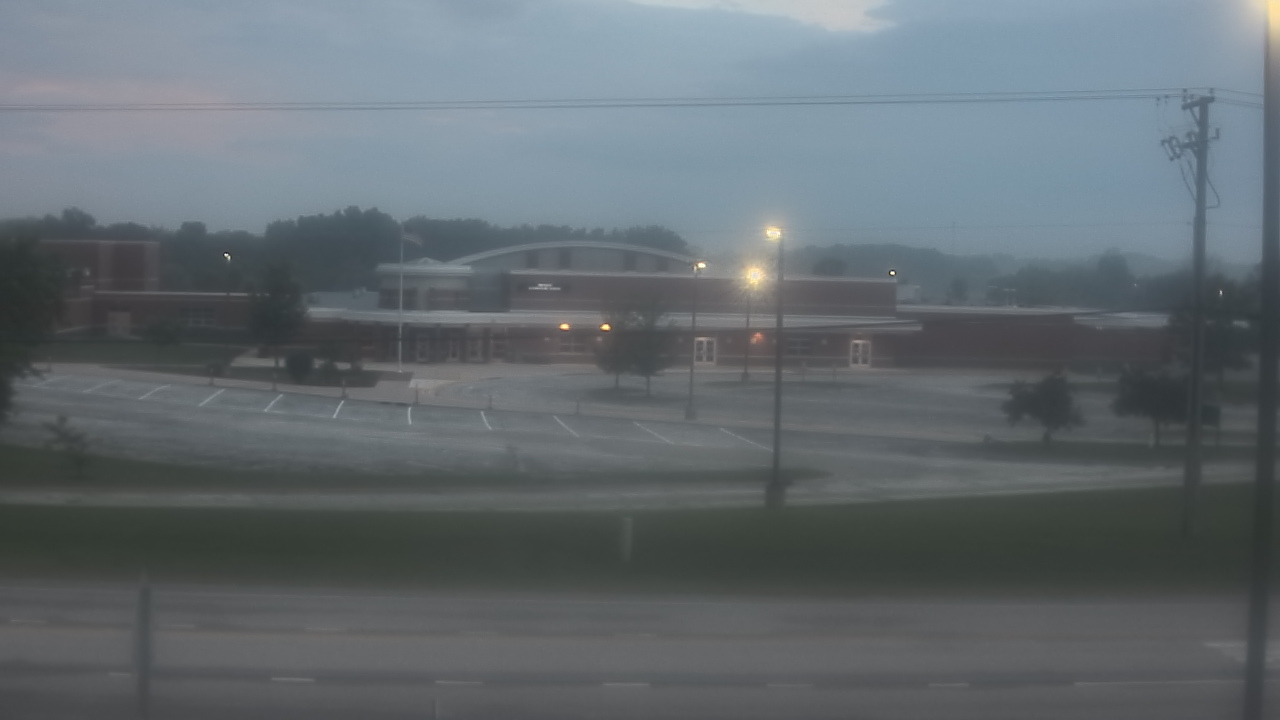 Thumbnail for current weather camera view from Fremont School District 79 in Mundelein, Illinois
