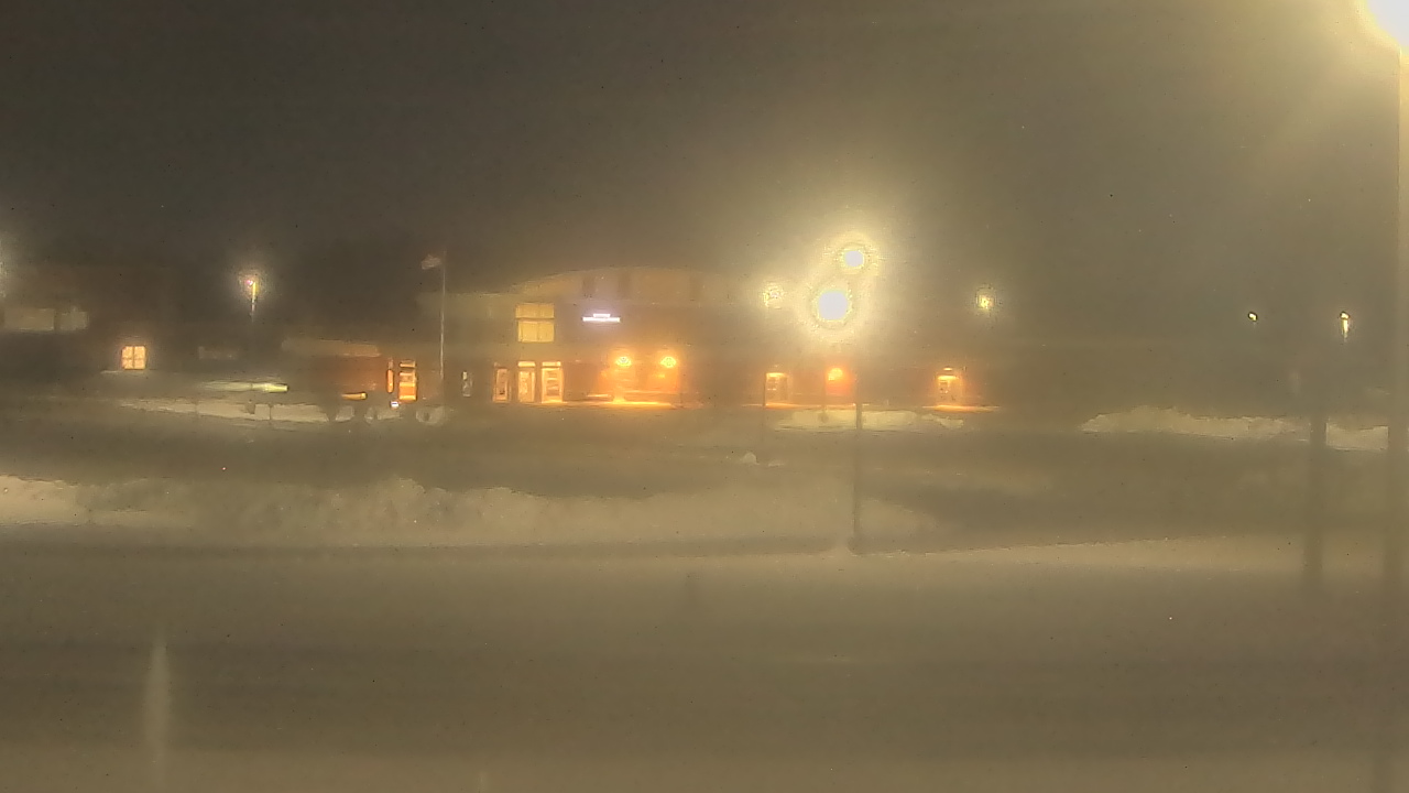 Thumbnail for current weather camera view from Fremont School District 79 in Mundelein, Illinois