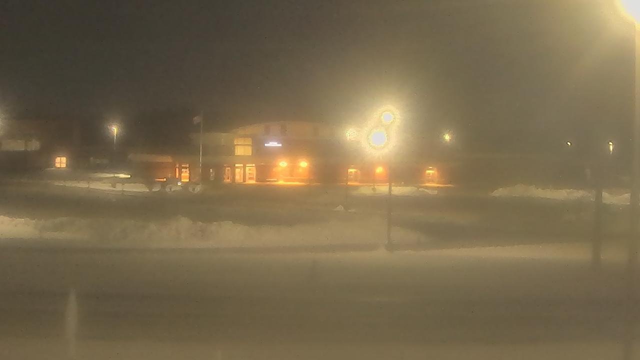 Thumbnail for current weather camera view from Fremont School District 79 in Mundelein, Illinois