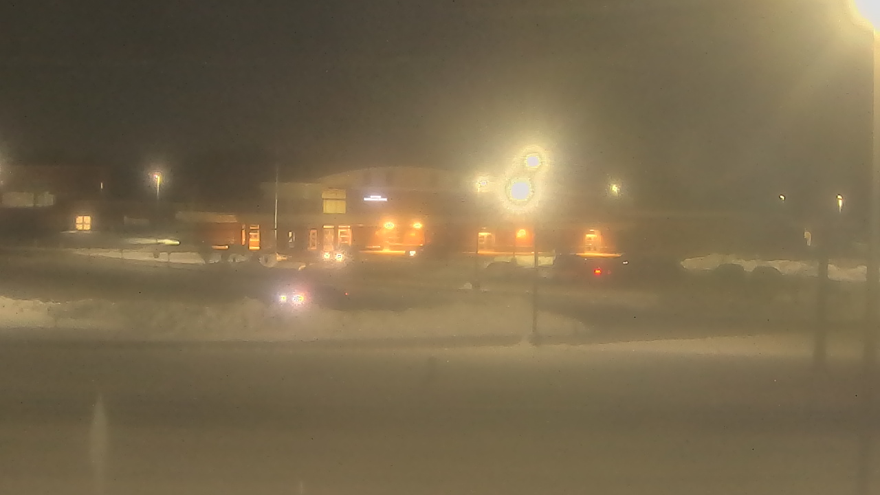 Thumbnail for current weather camera view from Fremont School District 79 in Mundelein, Illinois