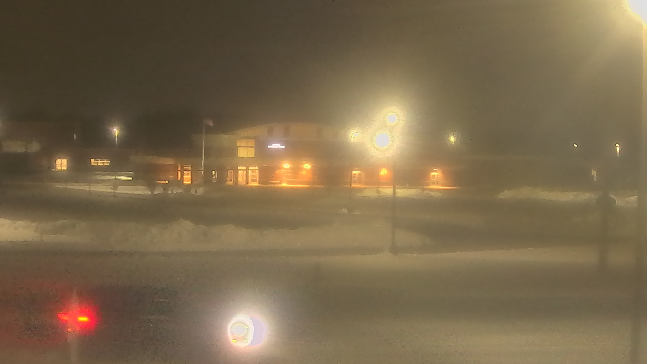 Thumbnail for current weather camera view from Fremont School District 79 in Mundelein, Illinois