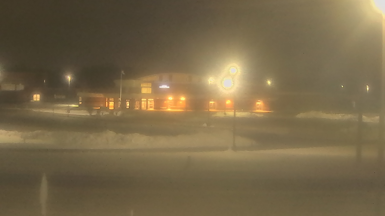 Thumbnail for current weather camera view from Fremont School District 79 in Mundelein, Illinois