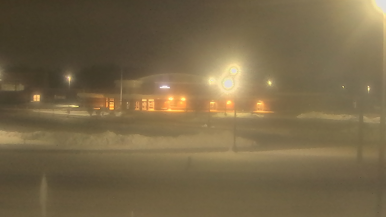 Thumbnail for current weather camera view from Fremont School District 79 in Mundelein, Illinois