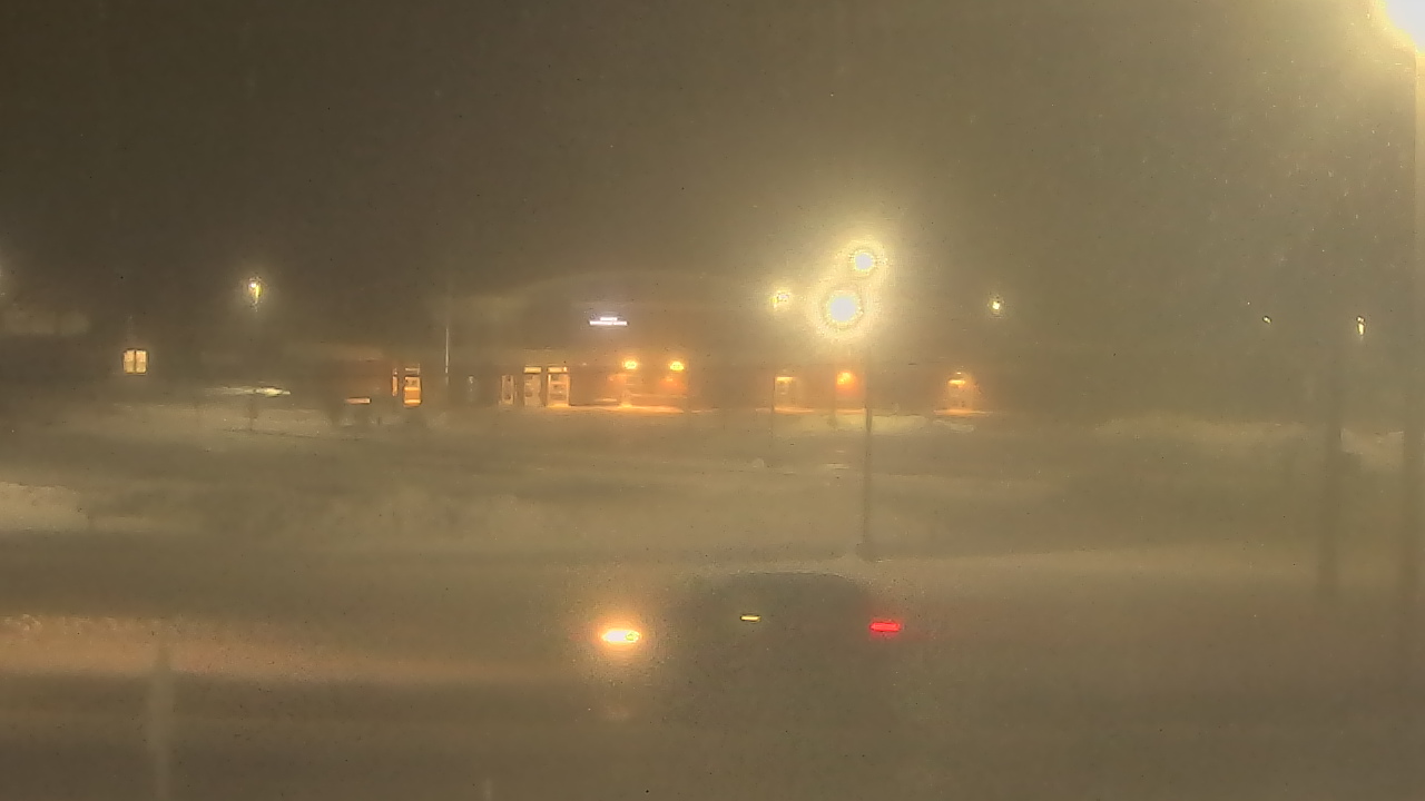 Thumbnail for current weather camera view from Fremont School District 79 in Mundelein, Illinois