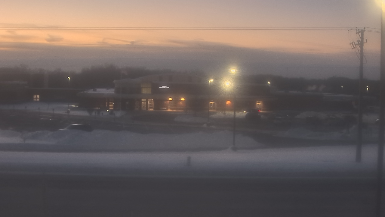 Thumbnail for current weather camera view from Fremont School District 79 in Mundelein, Illinois