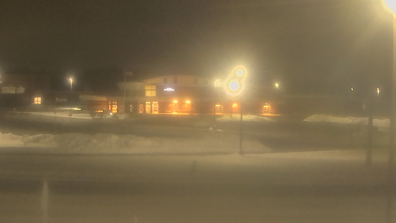 Thumbnail for current weather camera view from Fremont School District 79 in Mundelein, Illinois