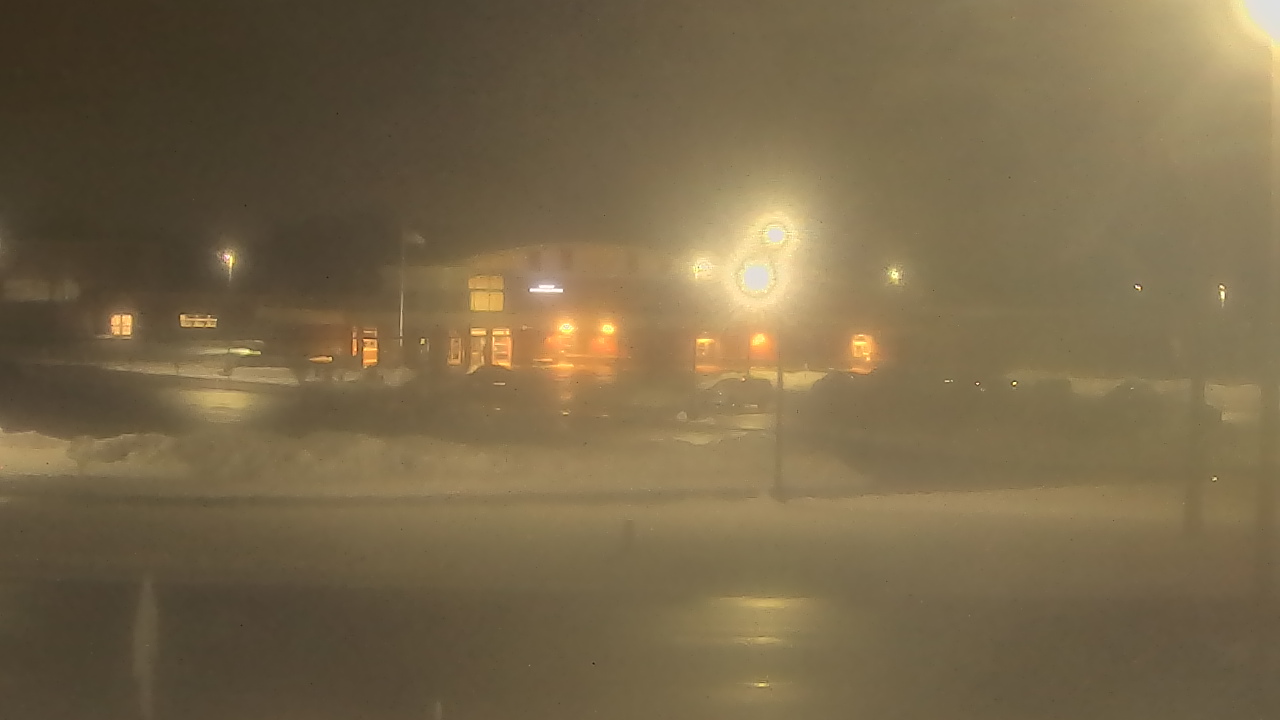 Thumbnail for current weather camera view from Fremont School District 79 in Mundelein, Illinois