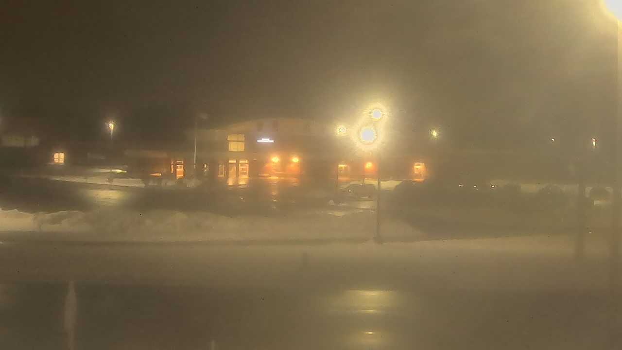 Thumbnail for current weather camera view from Fremont School District 79 in Mundelein, Illinois