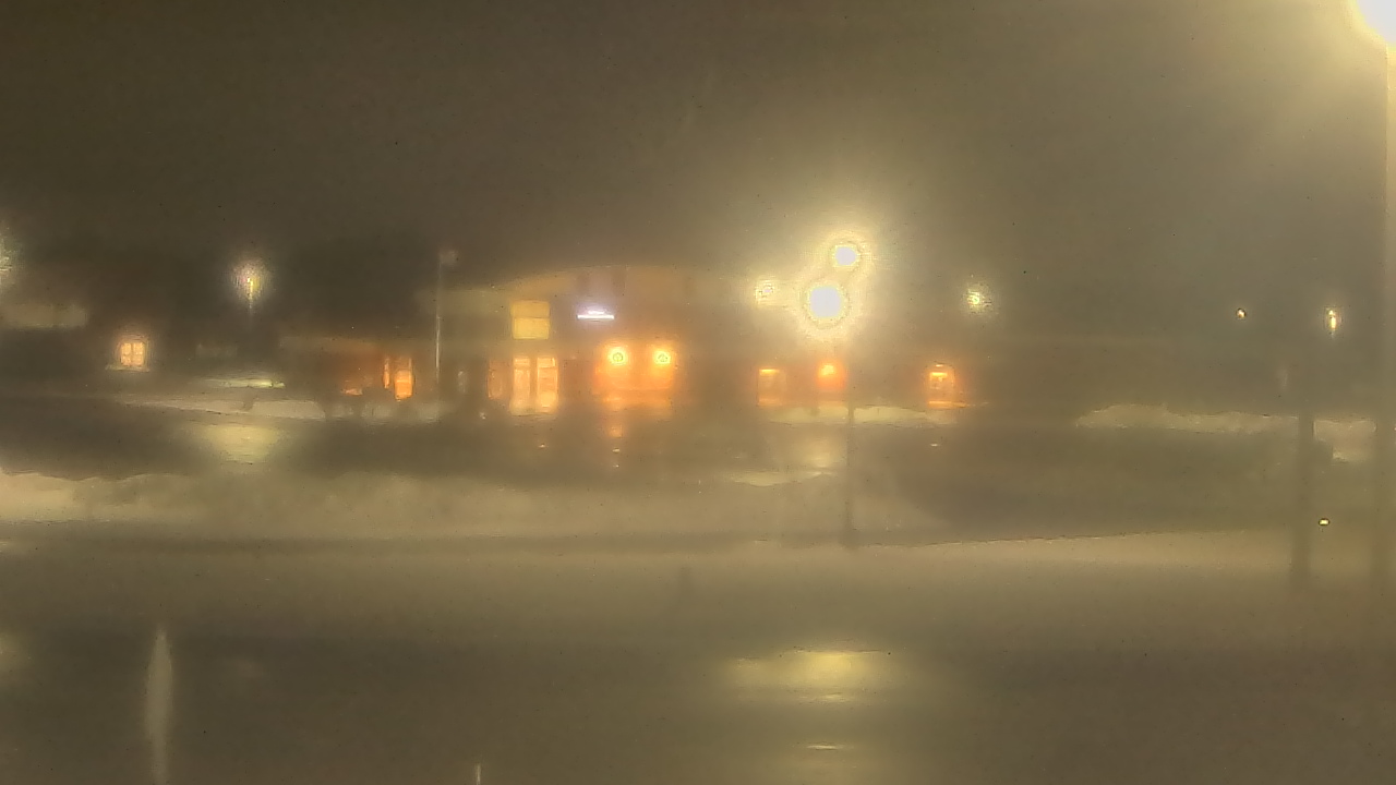 Thumbnail for current weather camera view from Fremont School District 79 in Mundelein, Illinois