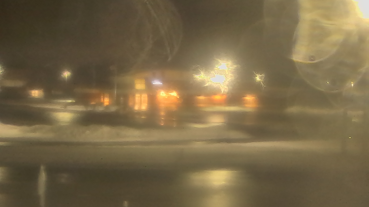 Thumbnail for current weather camera view from Fremont School District 79 in Mundelein, Illinois