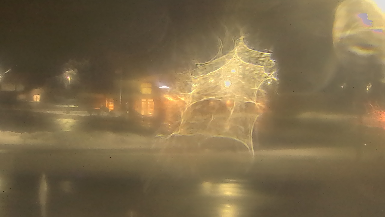 Thumbnail for current weather camera view from Fremont School District 79 in Mundelein, Illinois