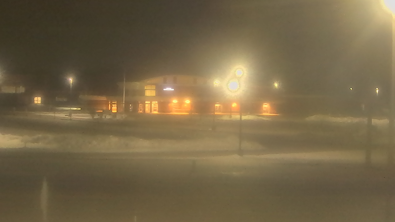 Thumbnail for current weather camera view from Fremont School District 79 in Mundelein, Illinois