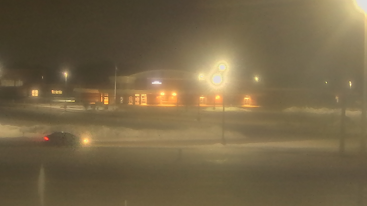 Thumbnail for current weather camera view from Fremont School District 79 in Mundelein, Illinois