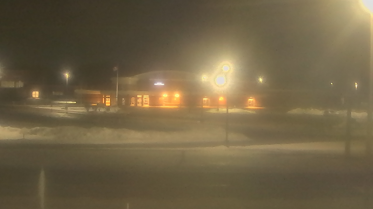 Thumbnail for current weather camera view from Fremont School District 79 in Mundelein, Illinois