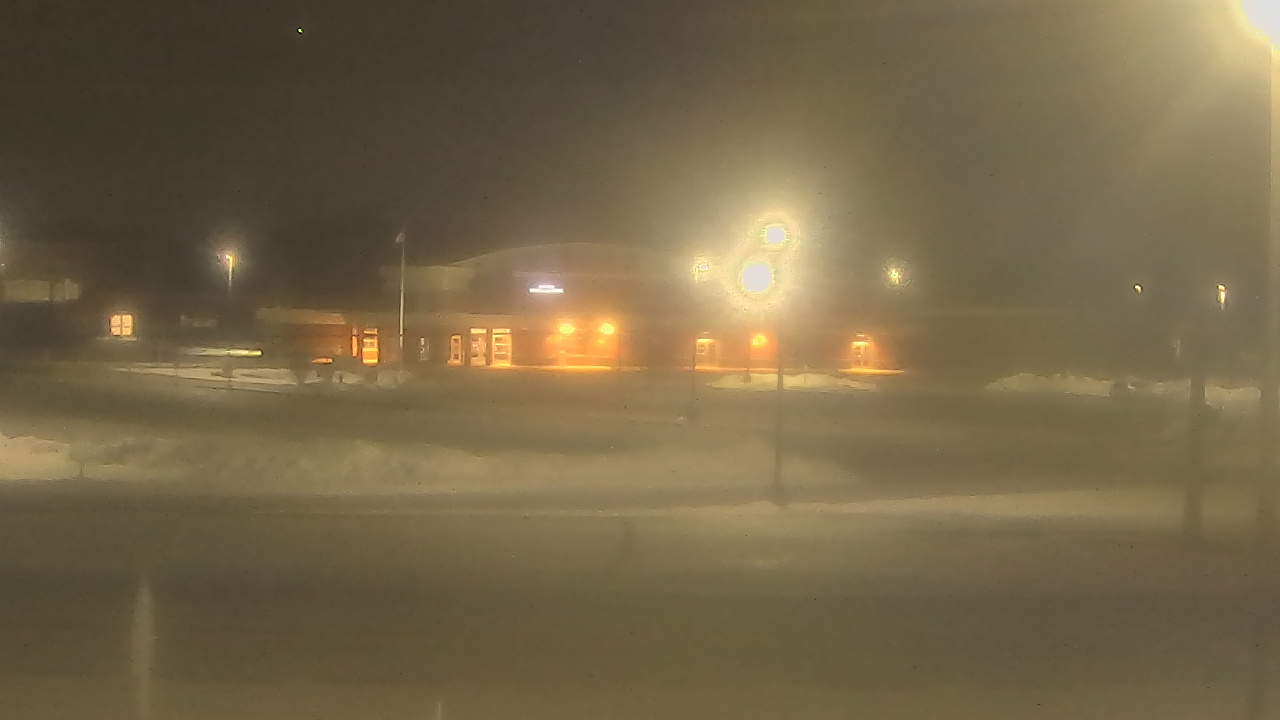 Thumbnail for current weather camera view from Fremont School District 79 in Mundelein, Illinois