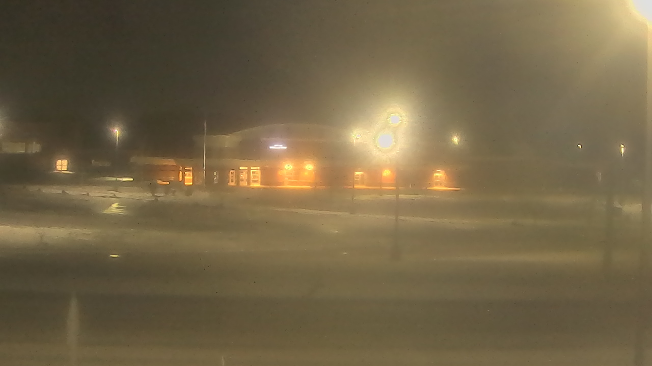 Thumbnail for current weather camera view from Fremont School District 79 in Mundelein, Illinois