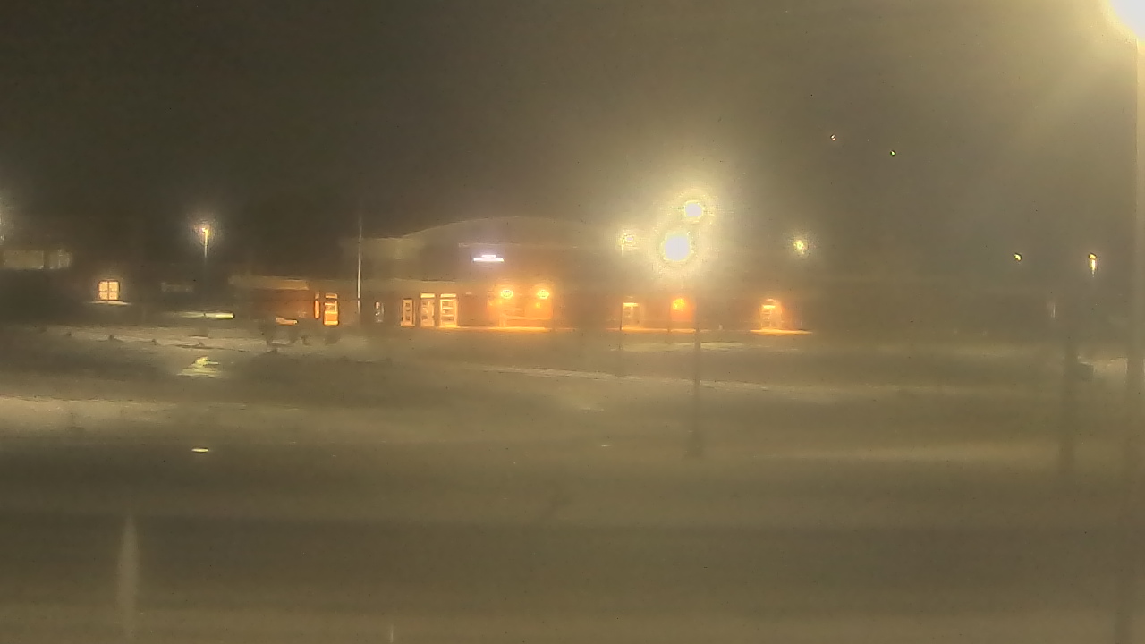 Thumbnail for current weather camera view from Fremont School District 79 in Mundelein, Illinois