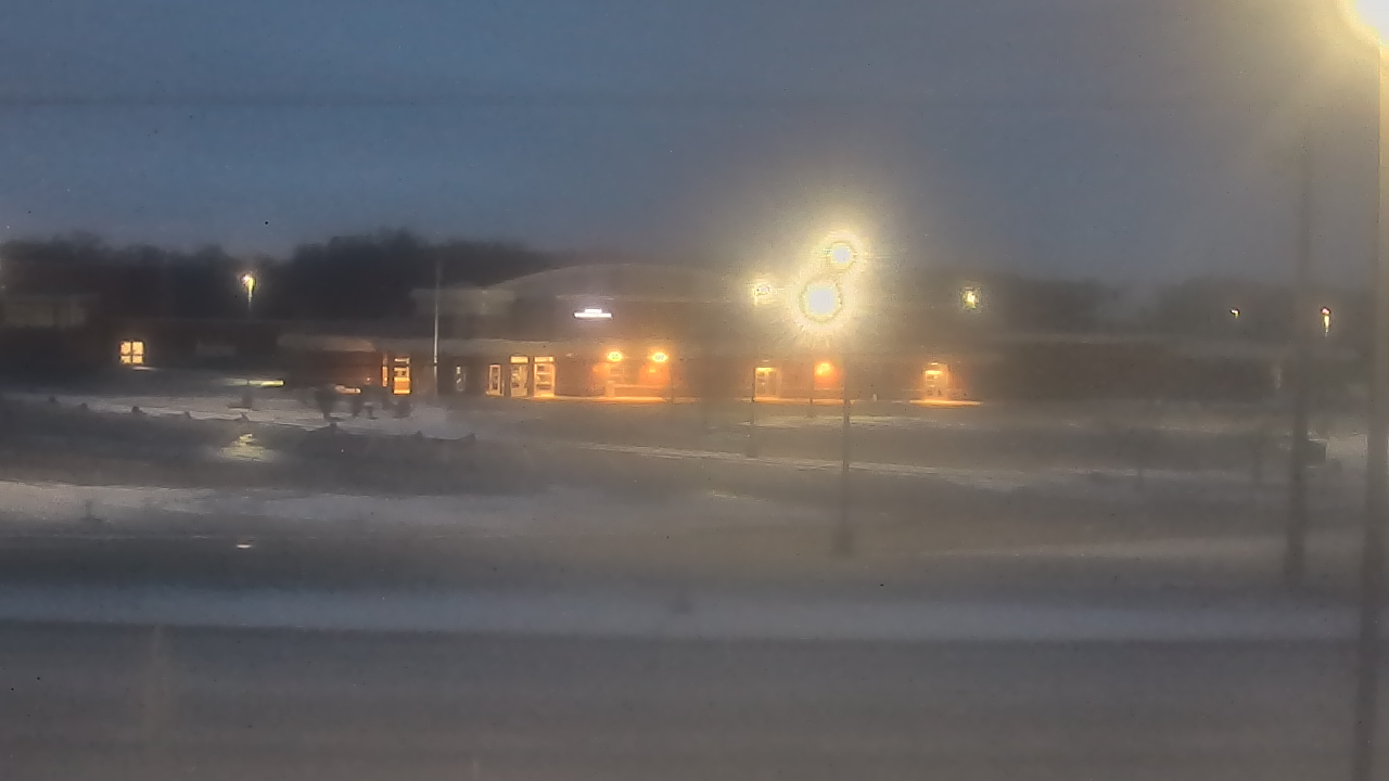 Thumbnail for current weather camera view from Fremont School District 79 in Mundelein, Illinois