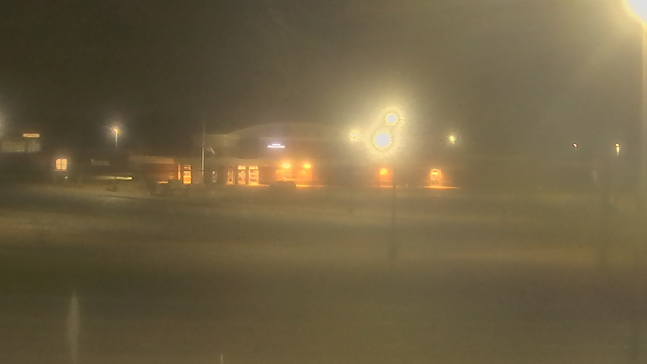 Thumbnail for current weather camera view from Fremont School District 79 in Mundelein, Illinois