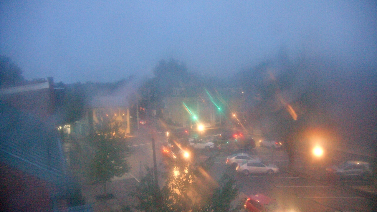 Thumbnail for current weather camera view from A&M Pizza in Manheim, Pennsylvania
