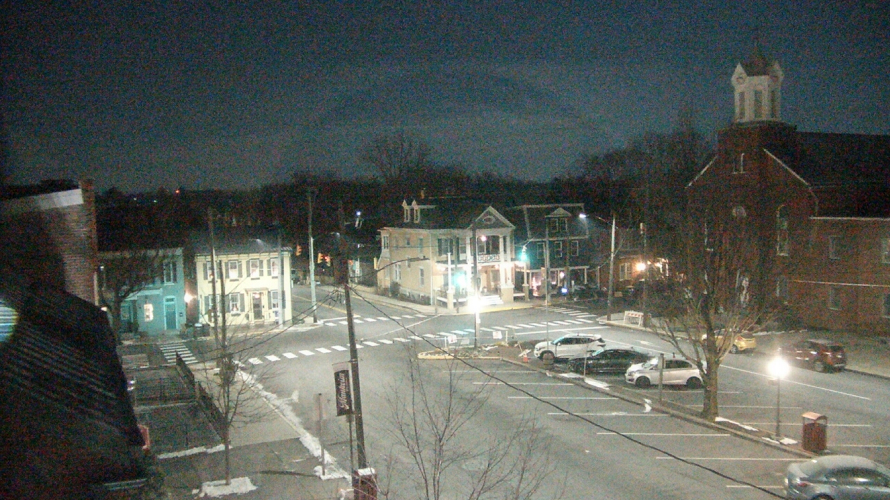 Thumbnail for current weather camera view from A&M Pizza in Manheim, Pennsylvania