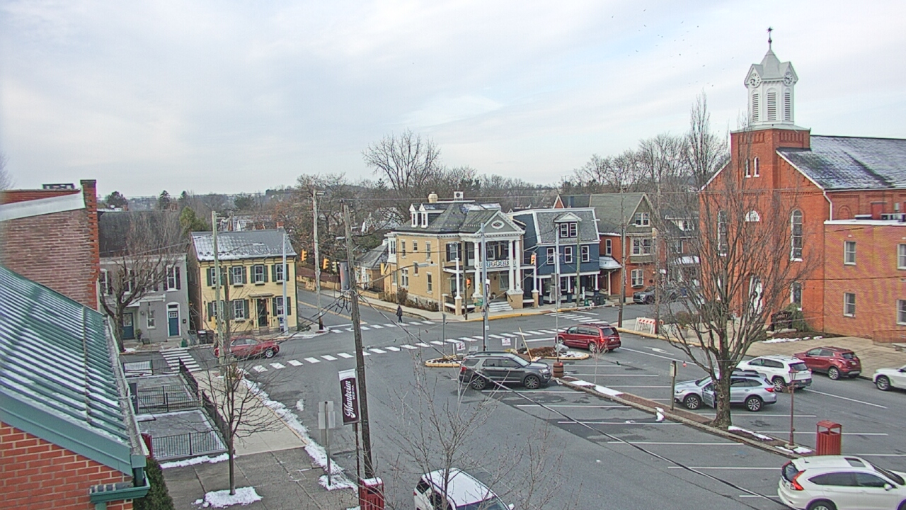 Thumbnail for current weather camera view from A&M Pizza in Manheim, Pennsylvania