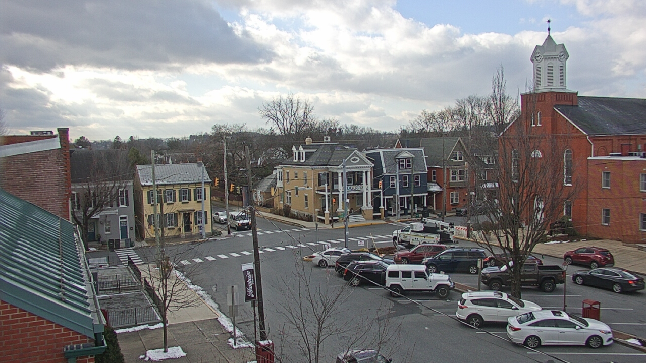 Thumbnail for current weather camera view from A&M Pizza in Manheim, Pennsylvania